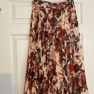 H&M Pleated Skirt